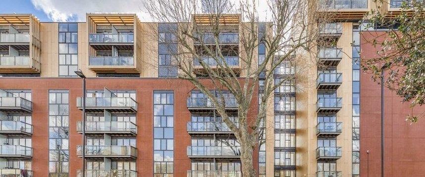 2 bedroom flat to rent - Photo 1