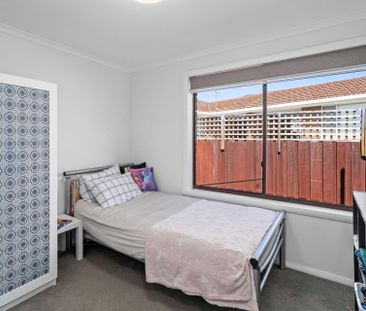 Charming Home in the Heart of Glenorchy - Photo 2