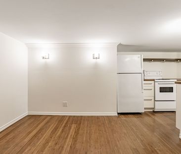 For Lease - 104 Bertmount Avenue Unit# Bsmt, Toronto, Ontario - Photo 5