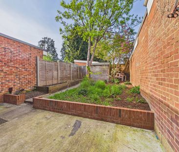 3 bedroom House in Welbeck Road, Maidenhead - Photo 6