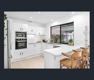 1/196 Whiting Street, Labrador, Qld 4215 - Photo 6