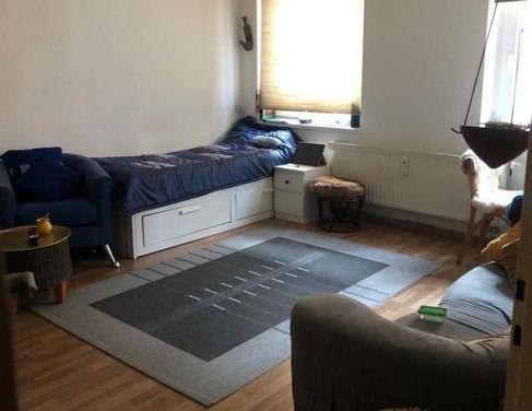 Teilweise möblierte 1 Zimmer Wohnung in Neukölln unter Mieter zu vermieten - Foto 1
