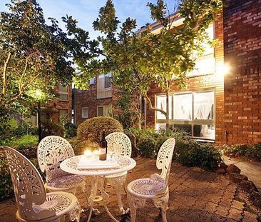 2/6 William Street, Hawthorn VIC 3122 - Photo 1