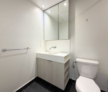 For Lease - 20 Richardson Street Unit# 2711, Toronto, Ontario - Photo 2