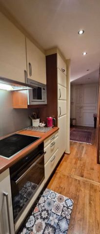 Location Appartement 3 pièces Meublé 83m² PARIS 17ème - Photo 4