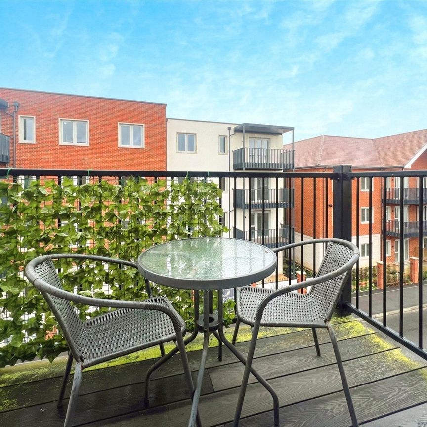 Beke Avenue, Shinfield, Reading, Berkshire, RG2 - Photo 1