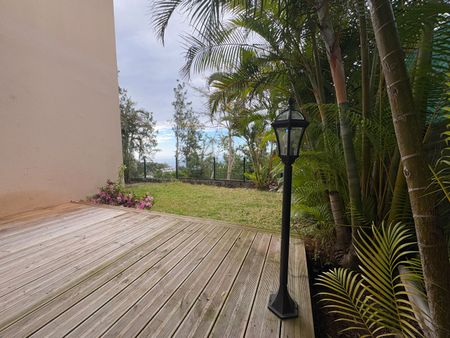A LOUER - La Montagne - Appartement T3 en RDJ avec pergolas et jardin et vue mer - Photo 3