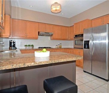 For Lease - 1bdr119 Alamo Heights Drive, Richmond Hill, Ontario - Photo 2