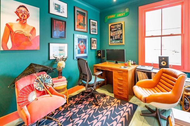 Twyford Avenue, W3 9QD, London - Photo 1