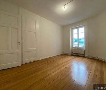 Very nice 3 room apartment renovated in old style with balcony in t... - Photo 1