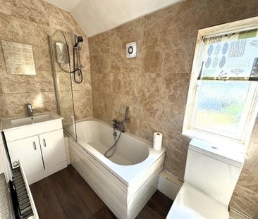 3 bedroom terraced house to rent - Photo 6