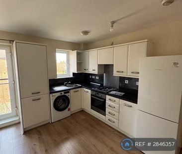 2 bedroom flat to rent - Photo 4