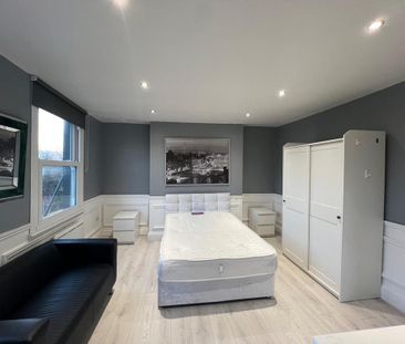 Studio to rent - Photo 4