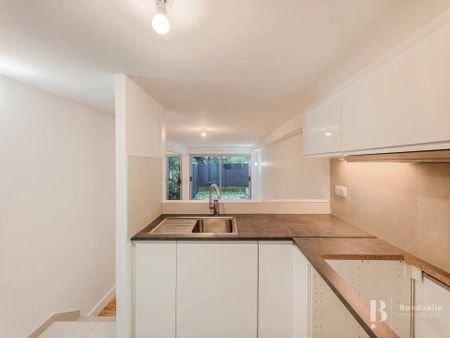 Rental Apartment Paris 8th - Photo 4