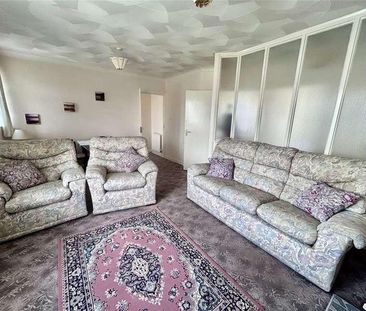 Chesham Close, Goring-by-sea, Worthing, West Sussex, BN12 - Photo 1