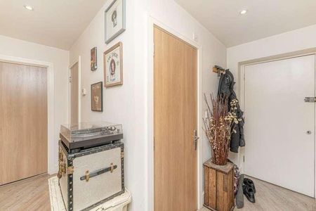 Oak Mount Lodge, London Road, Enfield, EN2 - Photo 5