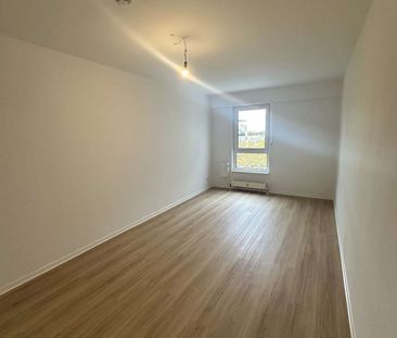 4-Zimmer-Wohnung mit Balkon, offener Küche, Gäste-WC - Photo 4