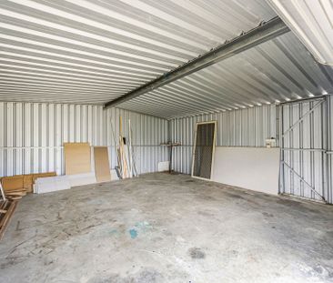 Neat & Tidy Home with Workshop and Side Access - Photo 3