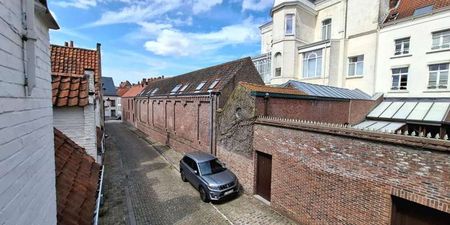 Appartement te huur in Brugge voor € 730 met 1 slaapkamer - Photo 2