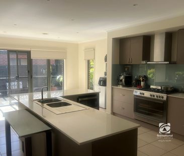 EASTWOOD LIVING! - Photo 5