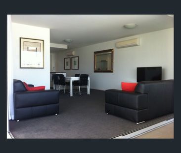 Fully Furnished - Spacious, Modern, Secure Inner City Living - Photo 1
