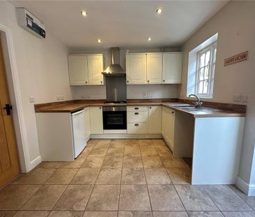 3 bedroom terraced house to rent - Photo 6