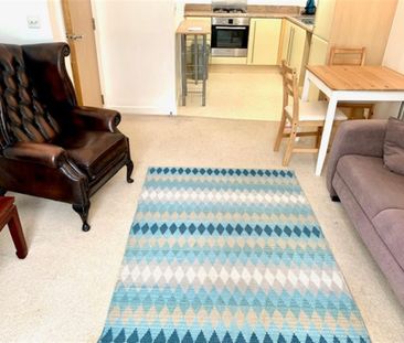 Banister Park, So15 - Photo 1