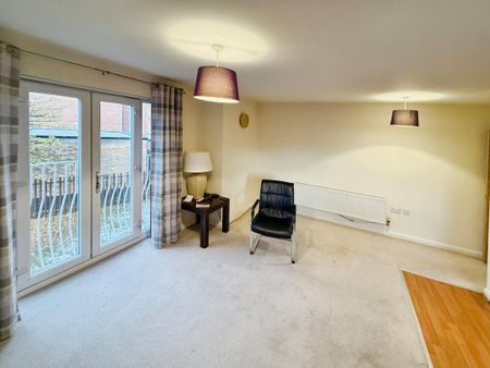 2 bedroom apartment to rent - Photo 4