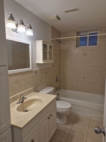 For Lease - 49 Boon Avenue Unit# Lower, Toronto, Ontario - Photo 3