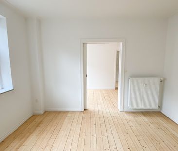 Centralt beliggende 3-værelses lejlighed med altan - Foto 2