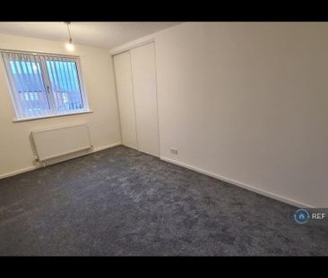 3 bedroom end of terrace house to rent - Photo 1
