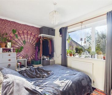 2 bedroom semi-detached house to rent - Photo 3