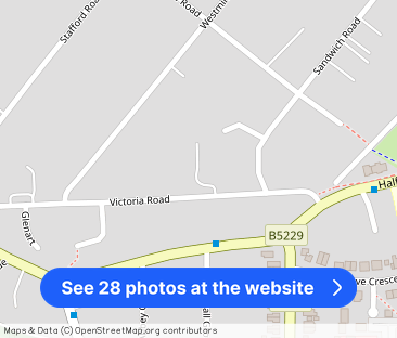 Queenscroft, Eccles, M30 - Photo 1