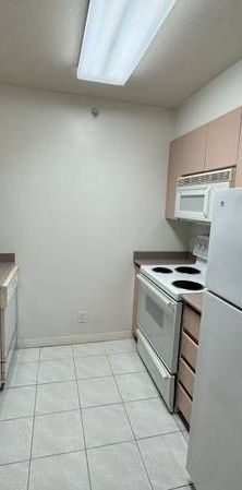 Vancouver W 2bed2bath Apartment - Photo 1