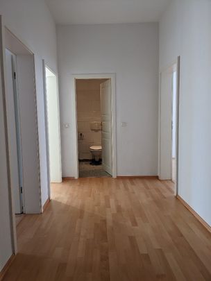 Traumhafte 3-Zimmer-Wohnung mit Balkon im Waldstraßenviertel - Foto 1