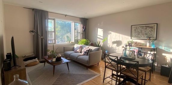 5 1/2 for rent in NDG / 5 1/2 a Louer dans NDG - Photo 2