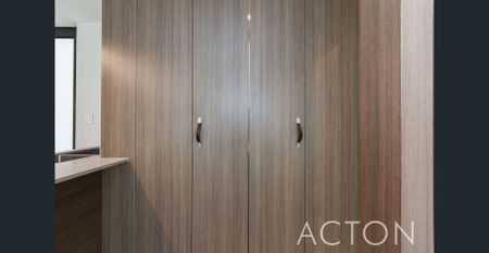 Architect-designed Townhouse - Fully Furnished and Ready to Move In - Photo 2