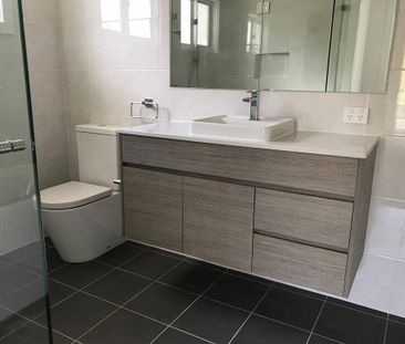 Stunning Near-New 3-Bedroom Townhouse - Photo 6