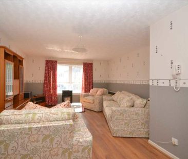 2 Bed Flat, Bridgeton, G40 - Photo 1