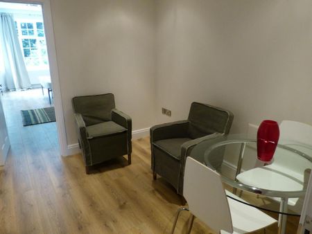 Studio to rent - Photo 2