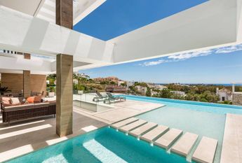 5 bedroom luxury Villa for rent in Marbella, Andalusia