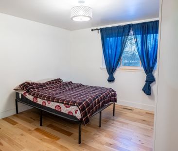 For Lease - 65 Cloverdale Drive, Brampton, Ontario - Photo 4