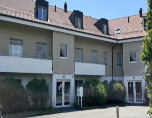 Appartement de 4,5 pièces au rez-de-chaussée - Photo 1