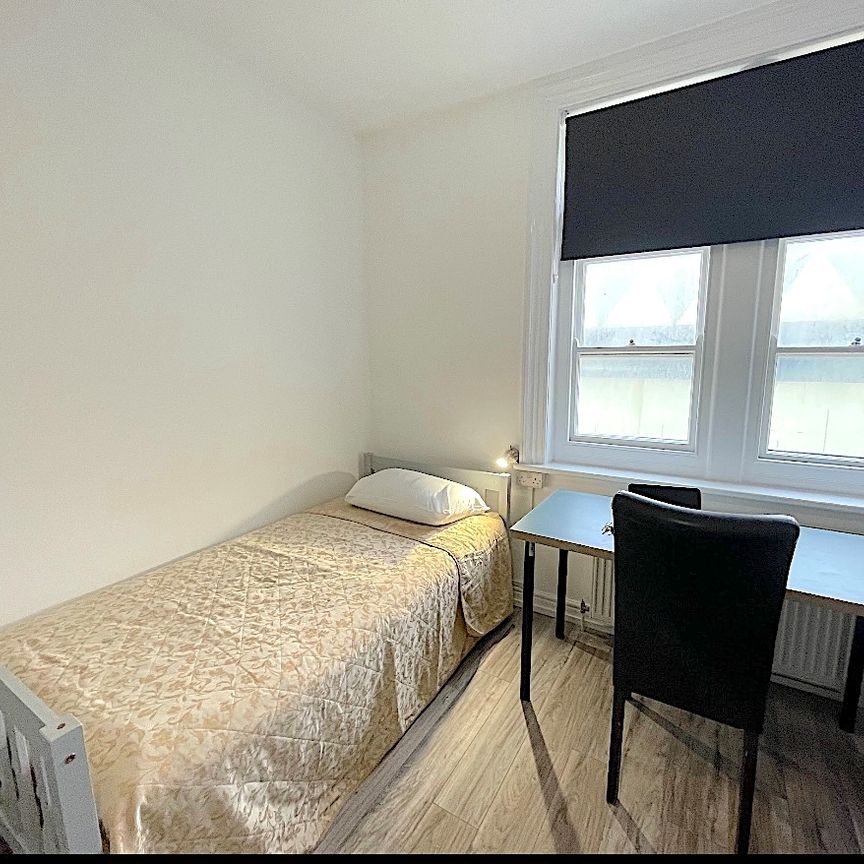 West Street, Brighton BN1 2RA - Photo 1