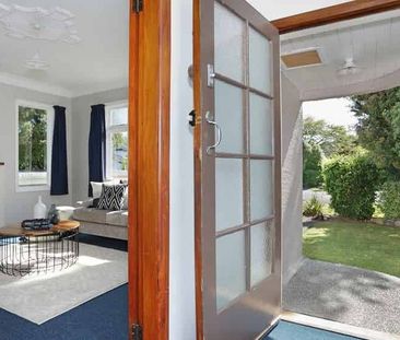 HOKOWHITU - 3 BEDROOM - Photo 5