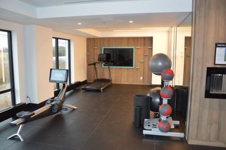 For Lease - 335 WHEAT BOOM Drive Unit# 203, Oakville, Ontario - Photo 2