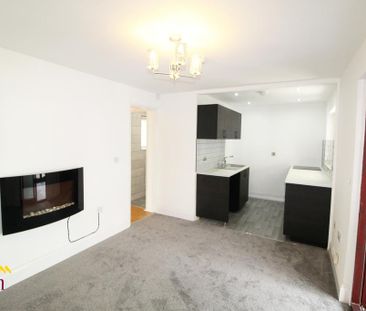 2 bedroom bungalow to rent - Photo 3