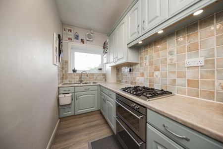 2 bedroom apartment to rent - Photo 4