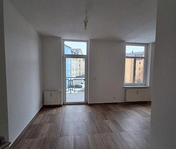 4 Zimmer Wohnung mit 2 Balkonen Viel Platz für die Familie - Photo 3