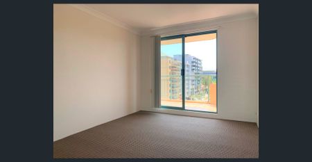 MODERN HIGH RISE UNIT - Photo 4